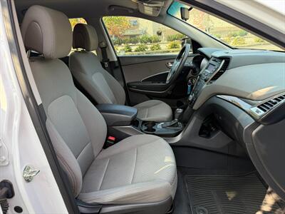 2015 Hyundai Santa Fe 2.4L   - Photo 20 - Poulsbo, WA 98370