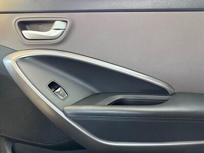 2015 Hyundai Santa Fe 2.4L   - Photo 29 - Poulsbo, WA 98370