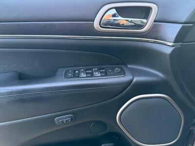2014 Jeep Grand Cherokee Summit   - Photo 12 - Poulsbo, WA 98370