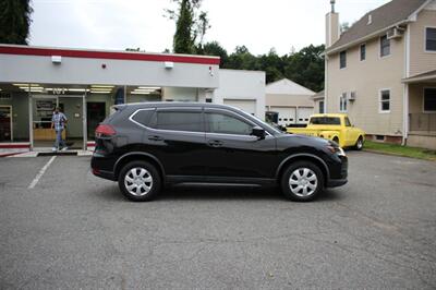 2019 Nissan Rogue S   - Photo 8 - Mahwah, NJ 07430