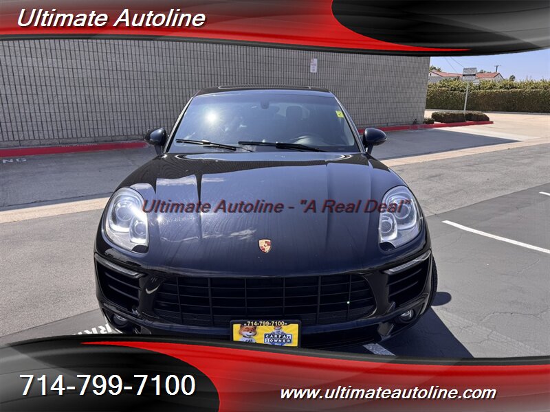 2015 Porsche Macan S  