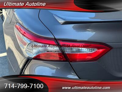 2019 Toyota Camry SE   - Photo 12 - Westminster, CA 92683