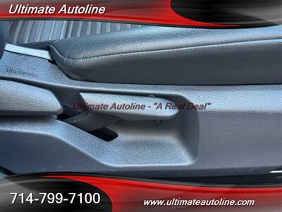 2019 Toyota Camry SE   - Photo 32 - Westminster, CA 92683