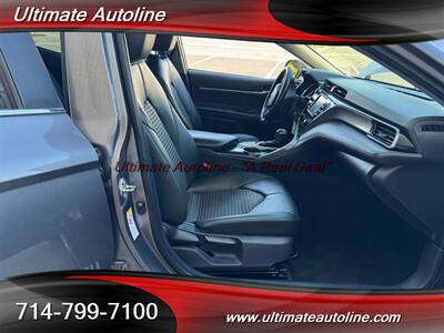 2019 Toyota Camry SE   - Photo 31 - Westminster, CA 92683