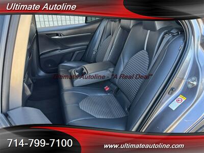 2019 Toyota Camry SE   - Photo 27 - Westminster, CA 92683