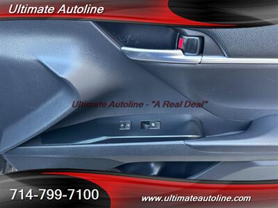 2019 Toyota Camry SE   - Photo 34 - Westminster, CA 92683