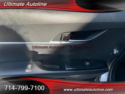 2019 Toyota Camry SE   - Photo 29 - Westminster, CA 92683