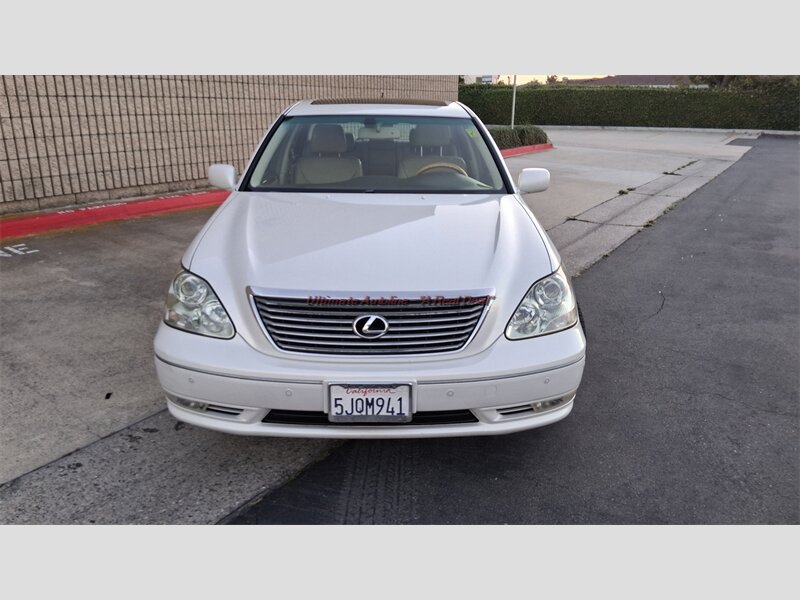 2004 Lexus LS 430  