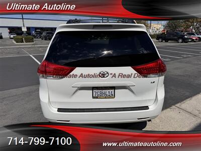 2014 Toyota Sienna LE 7-Passenger Auto   - Photo 5 - Westminster, CA 92683