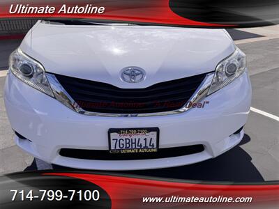 2014 Toyota Sienna LE 7-Passenger Auto   - Photo 8 - Westminster, CA 92683