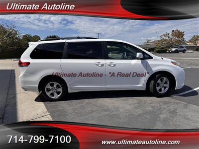 2014 Toyota Sienna LE 7-Passenger Auto   - Photo 14 - Westminster, CA 92683
