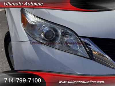 2014 Toyota Sienna LE 7-Passenger Auto   - Photo 7 - Westminster, CA 92683