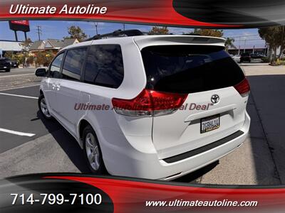 2014 Toyota Sienna LE 7-Passenger Auto   - Photo 6 - Westminster, CA 92683