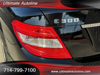 2010 Mercedes-Benz C 300 Sport   - Photo 12 - Westminster, CA 92683