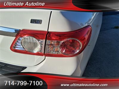 2011 Toyota Corolla LE   - Photo 10 - Westminster, CA 92683