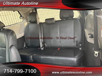 2017 Toyota Sienna SE Premium 8-Passeng   - Photo 28 - Westminster, CA 92683