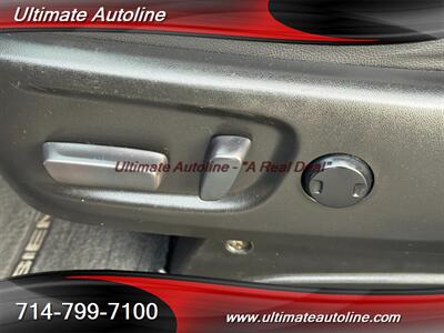 2017 Toyota Sienna SE Premium 8-Passeng   - Photo 24 - Westminster, CA 92683