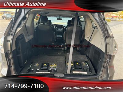 2017 Toyota Sienna SE Premium 8-Passeng   - Photo 41 - Westminster, CA 92683