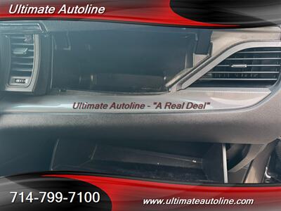 2017 Toyota Sienna SE Premium 8-Passeng   - Photo 34 - Westminster, CA 92683