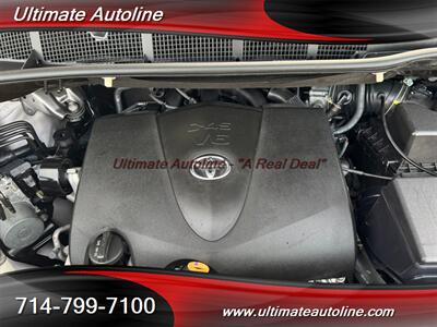 2017 Toyota Sienna SE Premium 8-Passeng   - Photo 49 - Westminster, CA 92683