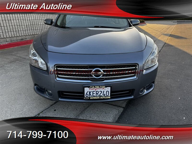 2010 Nissan Maxima 3.5 SV   - Photo 8 - Westminster, CA 92683