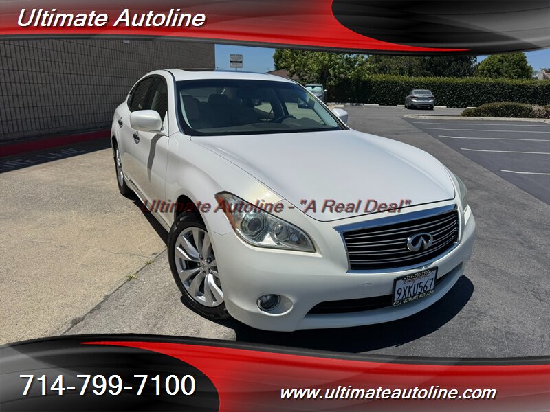 Gray (Liquid Platinum) 2011 INFINITI M56 Sedan Automatic