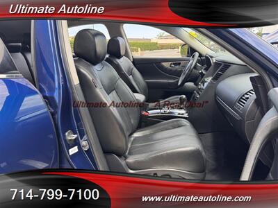 2016 INFINITI QX70   - Photo 32 - Westminster, CA 92683
