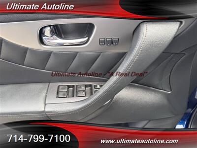 2016 INFINITI QX70   - Photo 28 - Westminster, CA 92683