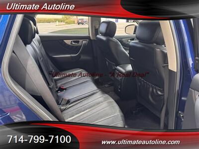 2016 INFINITI QX70   - Photo 38 - Westminster, CA 92683