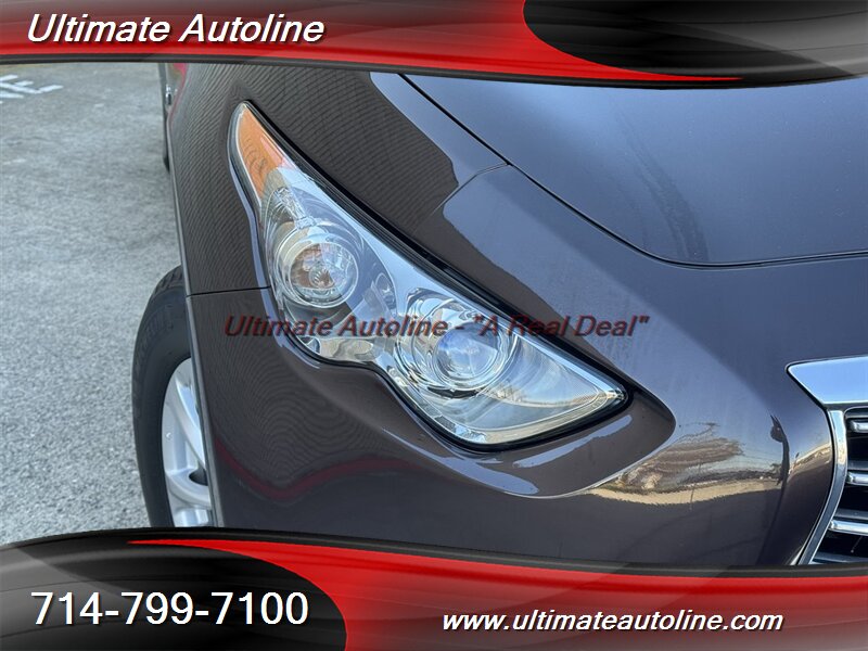 2015 INFINITI QX70 - Photo 7 - Westminster, CA 92683