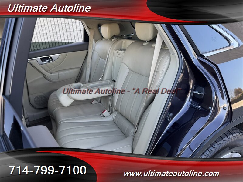 2015 INFINITI QX70 - Photo 28 - Westminster, CA 92683