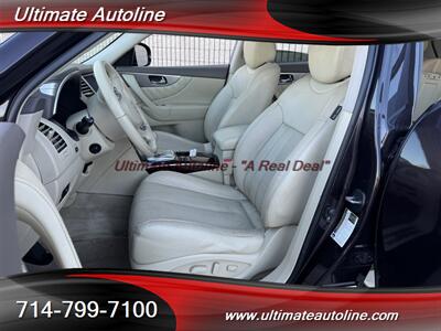 2015 INFINITI QX70   - Photo 24 - Westminster, CA 92683