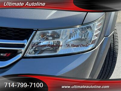 2013 Dodge Journey SXT   - Photo 9 - Westminster, CA 92683