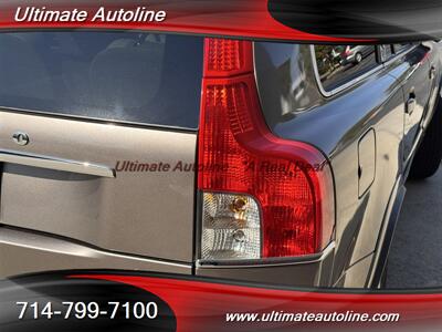 2010 Volvo XC90 V8   - Photo 10 - Westminster, CA 92683