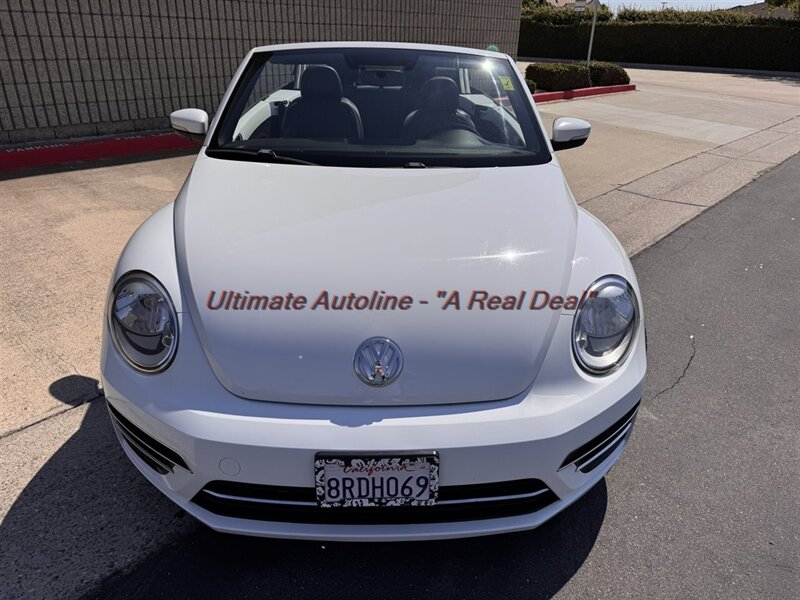2018 Volkswagen Beetle Convertible 2.0T S with Style an  