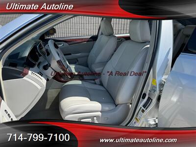 2011 Toyota Avalon Limited   - Photo 24 - Westminster, CA 92683