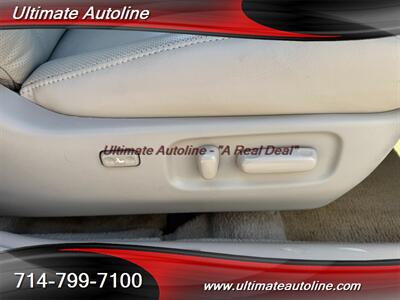 2011 Toyota Avalon Limited   - Photo 33 - Westminster, CA 92683