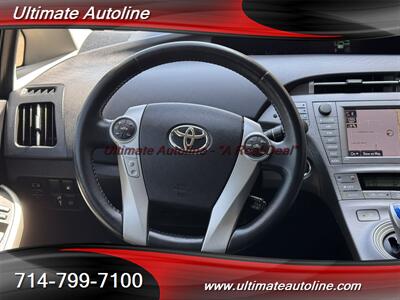 2014 Toyota Prius Plug-in Hybrid   - Photo 16 - Westminster, CA 92683