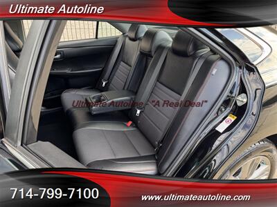 2016 Toyota Camry SE   - Photo 25 - Westminster, CA 92683