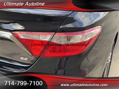 2016 Toyota Camry SE   - Photo 10 - Westminster, CA 92683