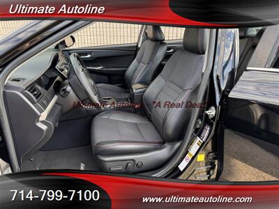 2016 Toyota Camry SE   - Photo 21 - Westminster, CA 92683