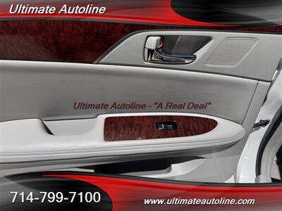 2012 Toyota Avalon Limited   - Photo 30 - Westminster, CA 92683
