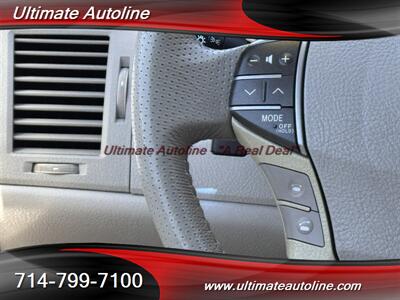 2012 Toyota Avalon Limited   - Photo 18 - Westminster, CA 92683