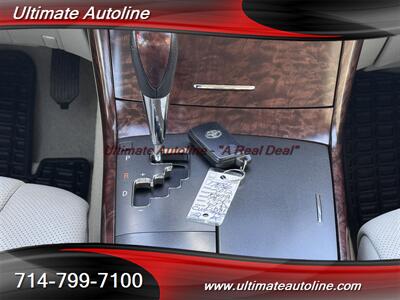2012 Toyota Avalon Limited   - Photo 21 - Westminster, CA 92683