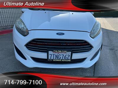 2016 Ford Fiesta SE   - Photo 8 - Westminster, CA 92683