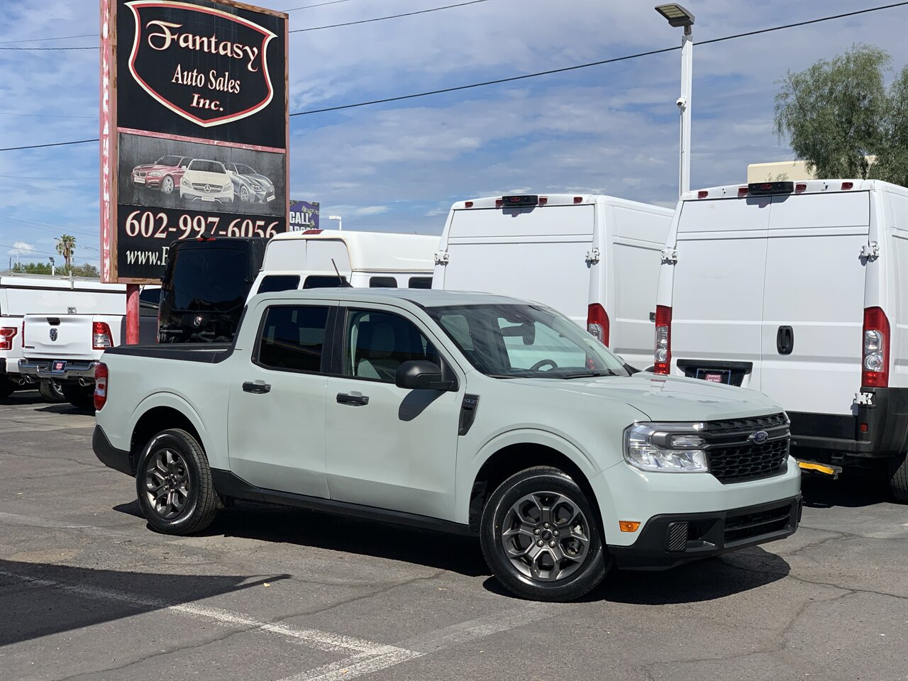 2024 Ford Maverick XLT   - Photo 1 - Phoenix, AZ 85020