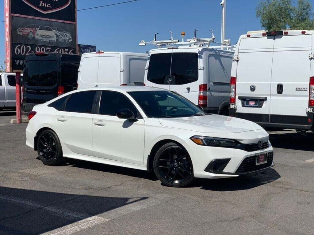 2023 Honda Civic Sport   - Photo 1 - Phoenix, AZ 85020