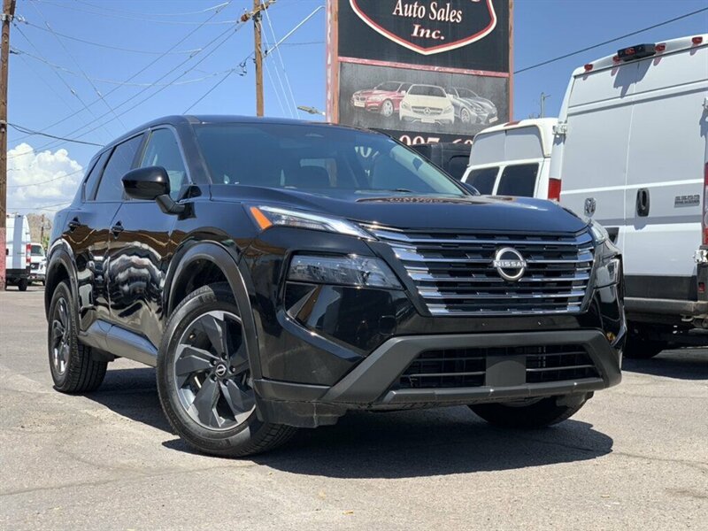 2024 Nissan Rogue SV  