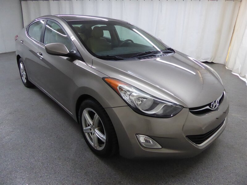 2013 Hyundai ELANTRA GLS - Photo 1 - Downers Grove, IL 60515