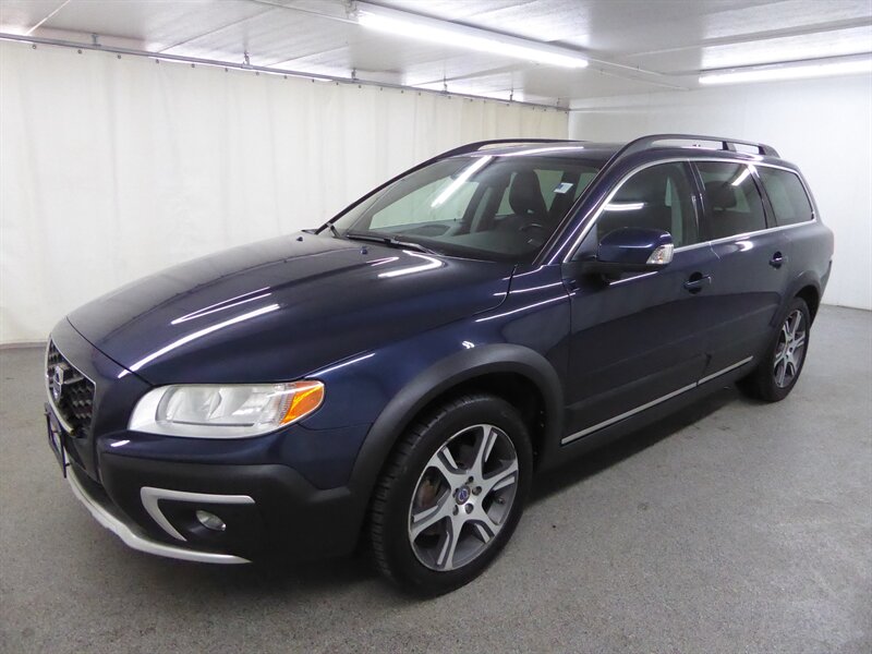 2015 VOLVO XC70 - Image 3